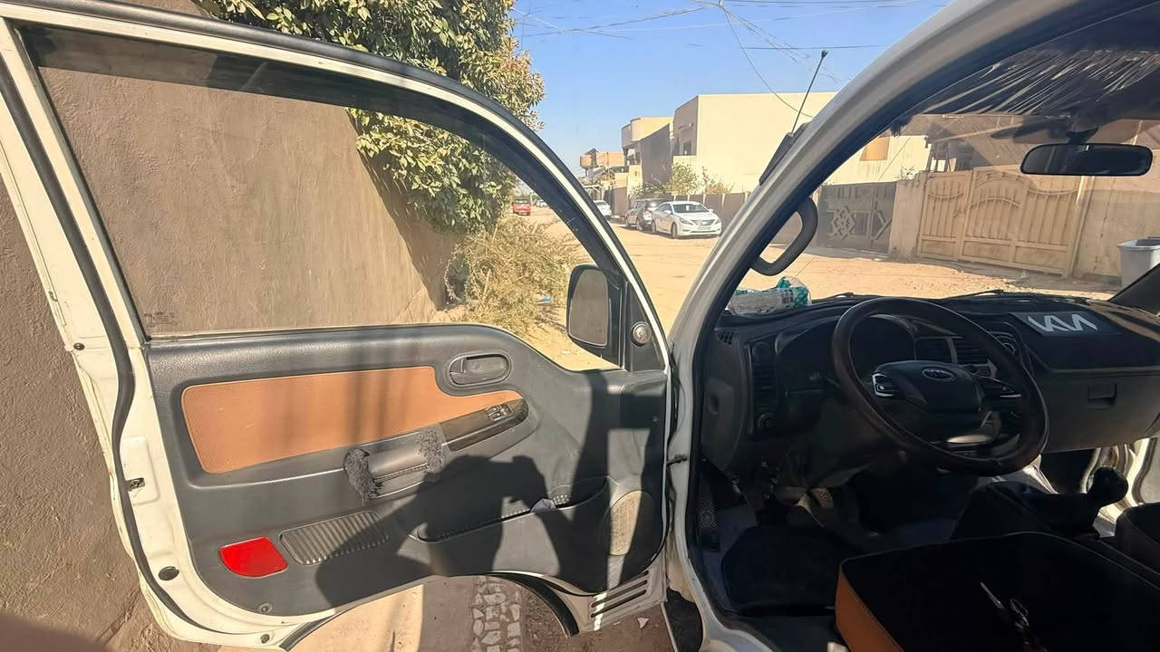 كيا حمل 2020 للبيع محرك 2700
رقم بابل باسمي تبريد وكل شي. جاهز 
السعر 125 وبيها مجال 
*********** وتساب
