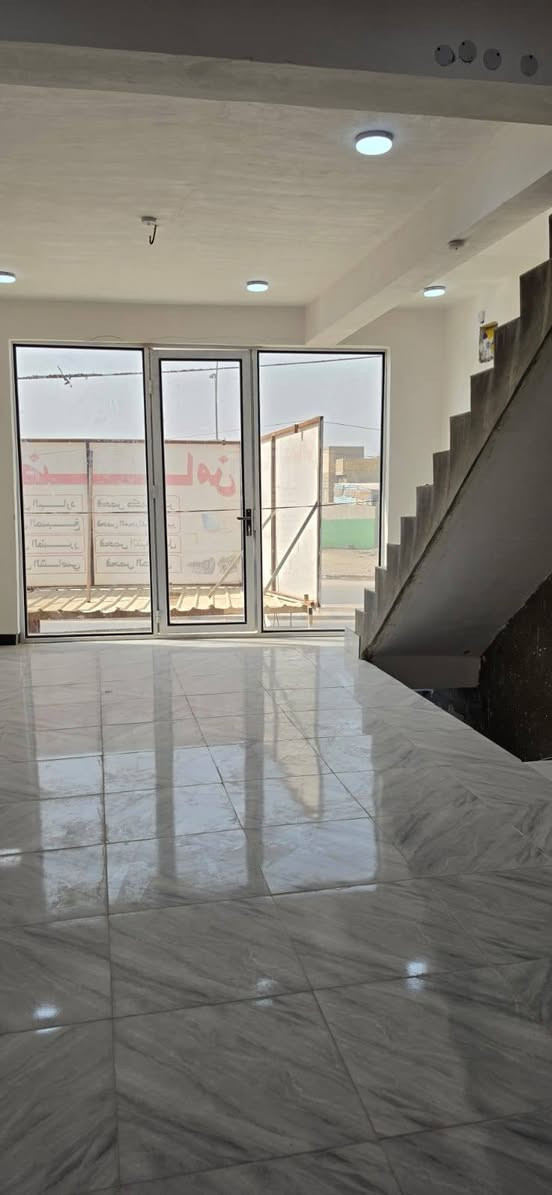 قاعه للايجار • طابقين • قرب دائرة الموارد المائية