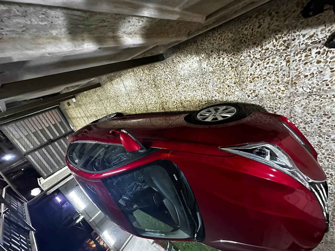 🚘 للبيع | شانجان السفن موديل 2025

✨ السيارة زيرو وبحالة الزيرو
📍 مرقمة وجاهزة – بغداد | رقم حلو

🔹 المعلومات والحالة:
• ماشية فقط 724 كم
• السيارة بعدها بوضع الزيرو
• كفالة عامة من الشركة
• لا صبغ ❌
• لا بارد ❌
• لا رصعة ❌
• فقط خدوش بسيطة جدًا، وما تبين إلا بالتدقيق
• مسويلها سونار من أخذتها من الشركة للتأكد من حالتها
• دوسات إضافية جديدة
• مبرمجة من الشركة على البنزين العادي
• البرمجة من الشركة رسميًا والحمدلله ما بيها أي أدوانز
• الضمان مستمر من الشركة

🔹 المواصفات:
• فتحة سقف كهربائية
• محرك بنزين ⛽
• ناقل حركة أوتوماتيك
• دفع أمامي
• 5 مقاعد
• شاشة وسطية
• كاميرا خلفية 📷
• حساسات خلفية
• تحكم بالمقود
• بلوتوث
• USB
• تكييف
• نوافذ كهربائية
• مرايا كهربائية
• قفل مركزي
• جنوط ألمنيوم
• إضاءة LED
• نظام ABS
• وسائد هوائية
• مقاعد جلد
• هيتر بالمرايات الجانبية
• مثبت سرعة

🛠️ الصيانة:
• تبديلة دهن مجانية لأول مرة من الشركة
• السيارة ما زالت ضمن الضمان

💰 السعر: 17,000,000 دينار
🔸 يوجد مجال بسيط جدًا

📍 العنوان: بغداد – الدورة
📞 للتواصل: ***********
📱 واتساب واتصال

