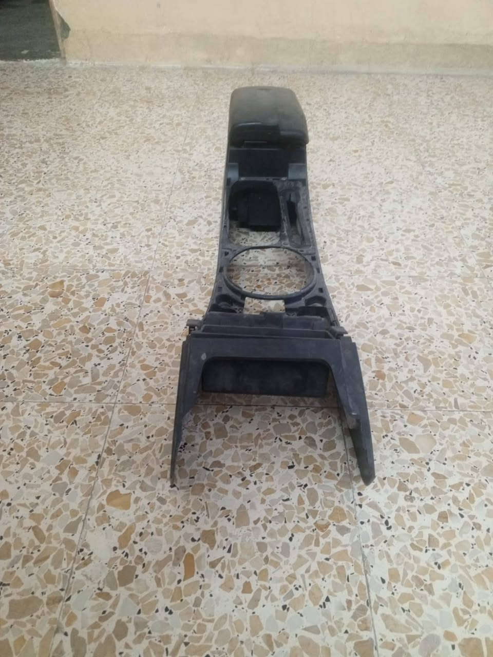 ادوات كلنت للبيع سعر مناسب المكان بغداد ***********
