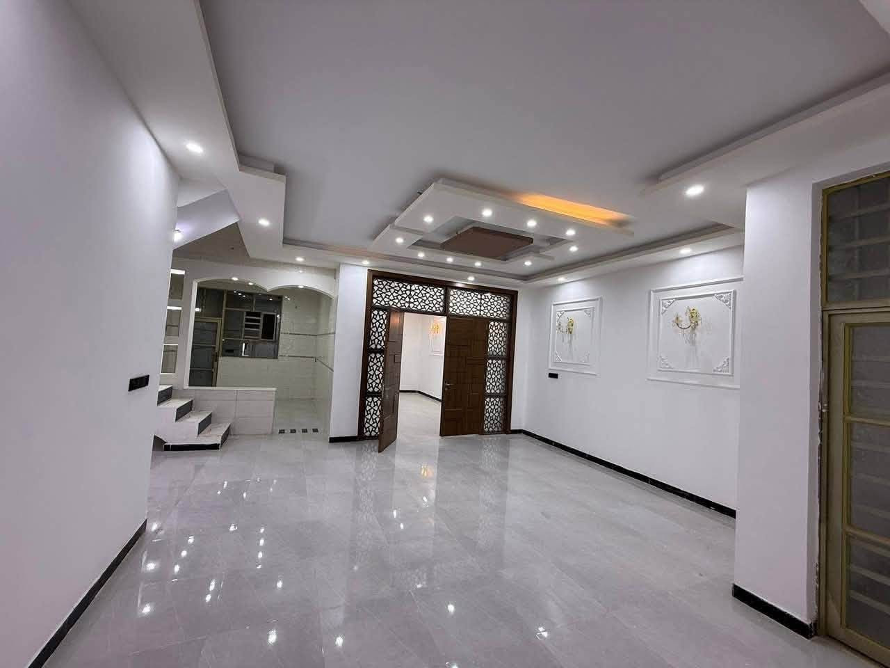 بيت للايجار🏠  150 متر الايجار سارع بلحجز سعره مناسب
مقابل ملحق قريه الغدير عمود 335  قريب علا شارع 

📍 الموقع: محافظة النجف الأشرف

بيت150 متر  بناء جديد تانكي وصخان بي لبيت كامل معايزه شيء خط مولد بي لبيت  جاهز للسكن

🟠 تصميم الخارطة : 

غرفتين - صالة   وستقبال-صحيات  -مطبخ - منور 

سطح مطبك شتايكر 

ــــــــــــــــــــــــــــــــــــــــــــــــــــــــــــــــــ

او من خلال الارقام التالية

 ***********
