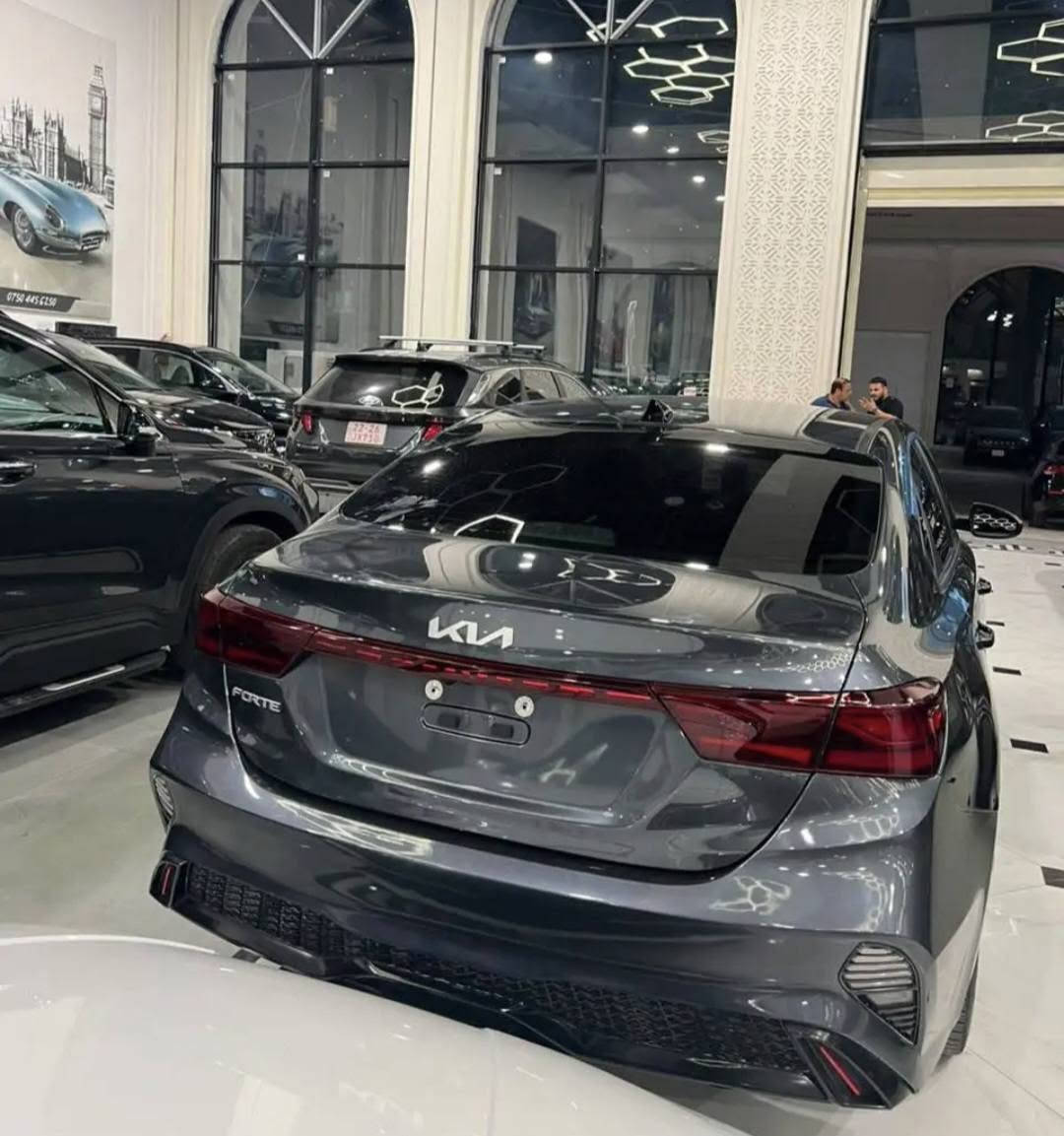 السلام عليكم 
للبيع كيا فورتي نفطى 2024 LX
محرك 20 دوش 
ماشي36 الف ميل 
سيارة بيها بس باب صايق  سبغ و نص دوسه بدون دواخل بشرط
سياره كل ارباكات شركة بشرط
سياره بدون شخوط و بقصات شرط 
سياره بدون رقم ترقيم شمالي فقط 
تكلفة رقم 11.5 ورقه ونص 
ملاحظة صوار حادث موجوده في المنشور 
اي استفسار عن سيارة خاص مفتوح 
***********واتساب وكورك
السعر 134ورقة  ومجال
عنوان أربيل معارض شركة شامل شاكرعبدالله أربيل, العراق

