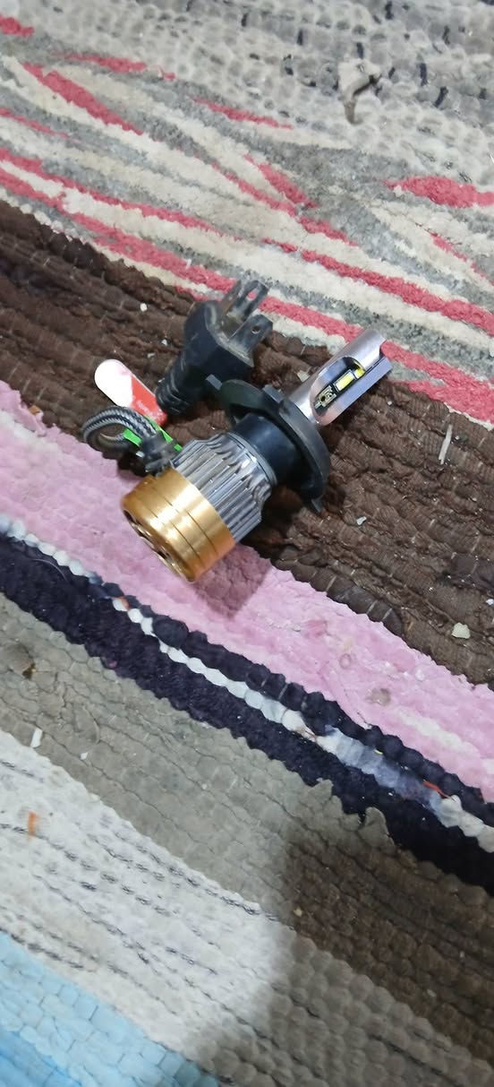للبيع متواجد خاص
