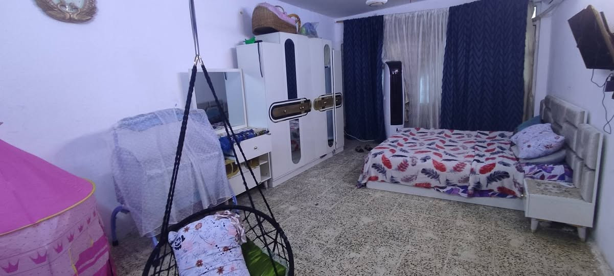 مربعة ٧٢ • قطاع واحد • خلف الجامع