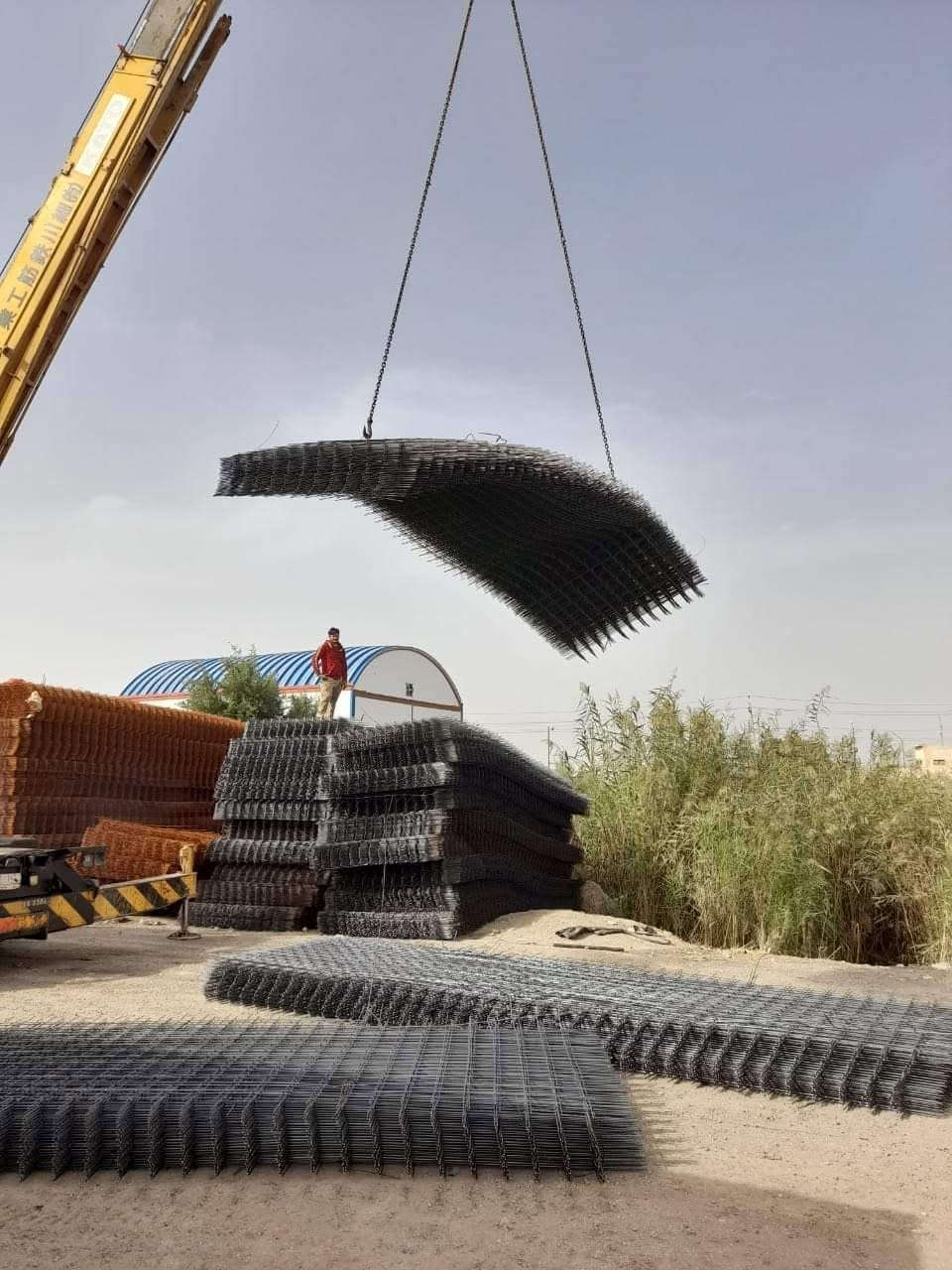 المتين لتجارة حديد التسليح ***********
حديد التسليح 
ماس سليمانيه 
الروهينه ايطالي 
 الطن 12ملم يساوي 90شيش 
الطن 16ملم يساوي 50شيش 
الطن 10ملم يساوي 124شيش 
سيم ربط 
سندويش بنل
