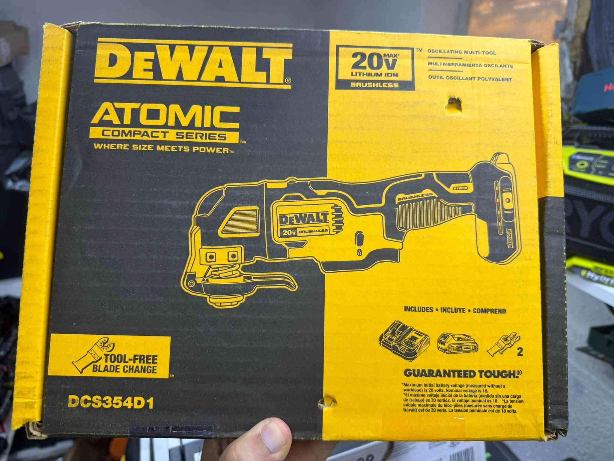 سلام عليكم اخوان
اتوفر عدد ديولت (اصلي فقط ) DEWALT
الشراي ايراسلني 
توصيل مترفر 
*********** واتساب

