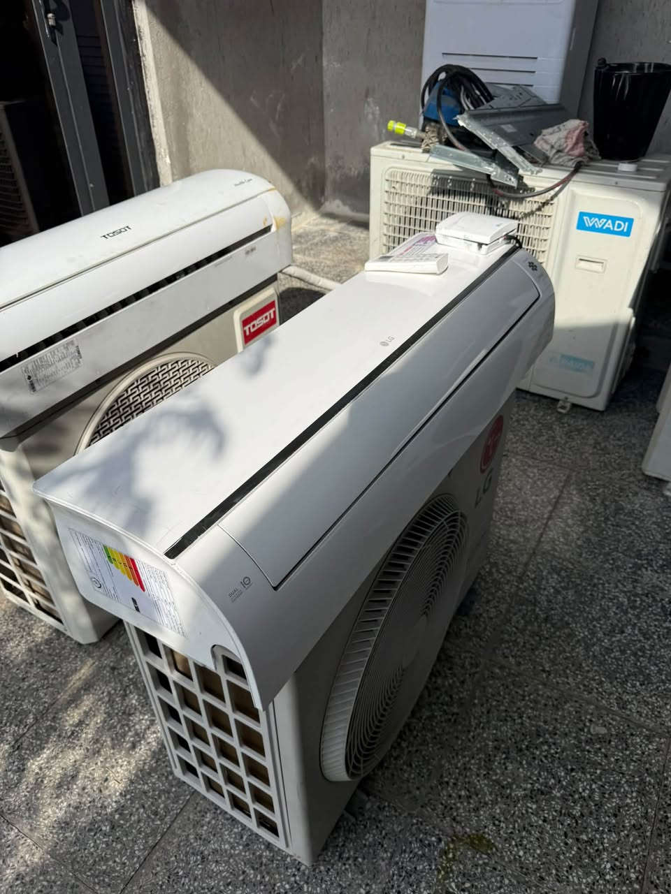 LG • ٢طن انفيرتر • تحويل ذاتي