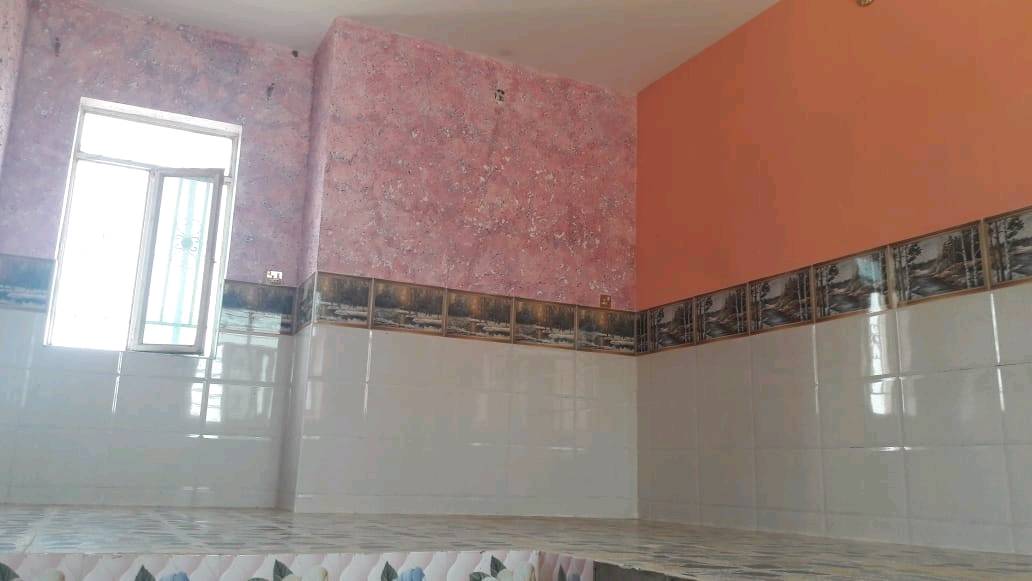 سلام عليكم توفر بيت اليجار الدوره هوررجب غرفتين منام وحديقه