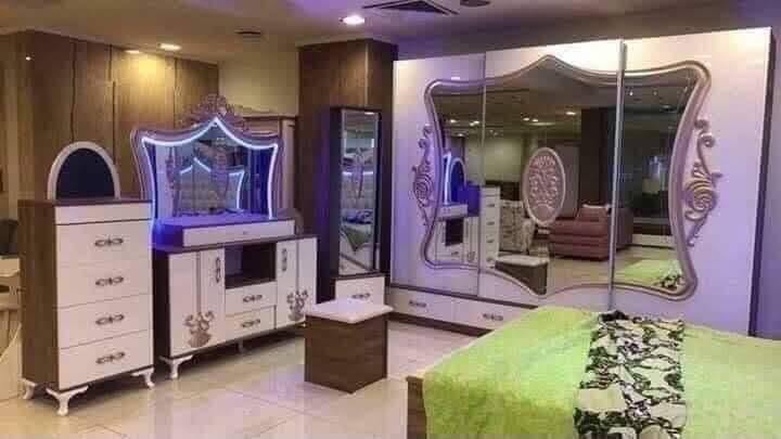 #مكتب _الرحمن _لنقل الاثاث العام🌹💚
نتشرف بحضرتكم زبائننا الكرام🌹💚
يوجد لدينا ستاڤ كامل💚 متخصص بنقل الاثاث من سياره هينو كبير🚚💚🚚 وسياره كيا صغير💚🚛🚛 .تحويلات بيوت او نقل اي اثاث من بيت الى بيت اخر🏛️🏯.
ونجار يفتح ويشد الغرف عراقيه💚_ماليزيه💚_تركيه
ويوجد فني فتح وشد السبالت❄️🏔️❄️ ..عنوان بغداد🇮🇶 للتواصل..واتس اب

***********/ ***********
