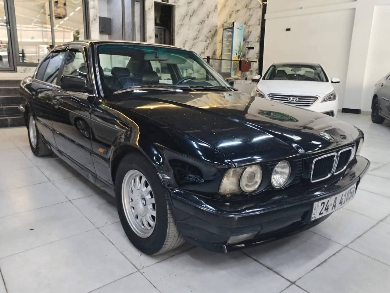 السلام عليكم
BMW 525 اصلي
كبس دجتل ..كير اوتو
موديل 1994  تبريد ثلج

السعر 55 بي مجال

رقم دهوك شرط التحويل بي كوبون بس ورقي
مصبوغة جمالية  السيارة جاهزة وحلوة
موصل مدينة المعارض الجديدة قرب انور الليلة .الفرع الوسطي ...معرض الاغا
*********** موصل, نينوى

