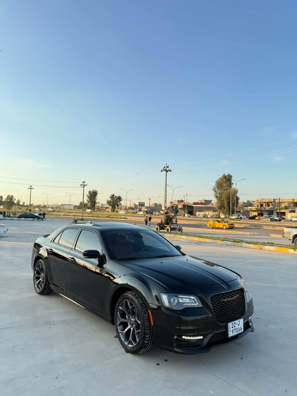 سلام عليكم اوباما 2022فول فول داخل احمر عدا رادار مامي مابي سياره داخل احمر كشنات حار بادر برده خلفي ردار جوانب حساس امامي خلفي فول سياره ماشيه 66الف مايل سياره كلين تايتل حته دعميات بشرط مكفوله من صبغ وتبديل فقط جوه باب بمقدار 20سم بي pdrوباقي كفاله 
سعره 325ومجال بسيط 
مكان كركوك
