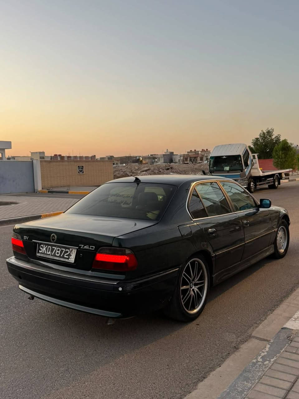 بي ام 740 موديل ٩٦ محدثه٢٠٠٠ محرك 8سلندر رقم بصرة انكليزي تحويل ثاني يوم تعمير جديد السعر ٦٥ مكان السياره بصرة للاستفسار *********** البصرة, العراق
