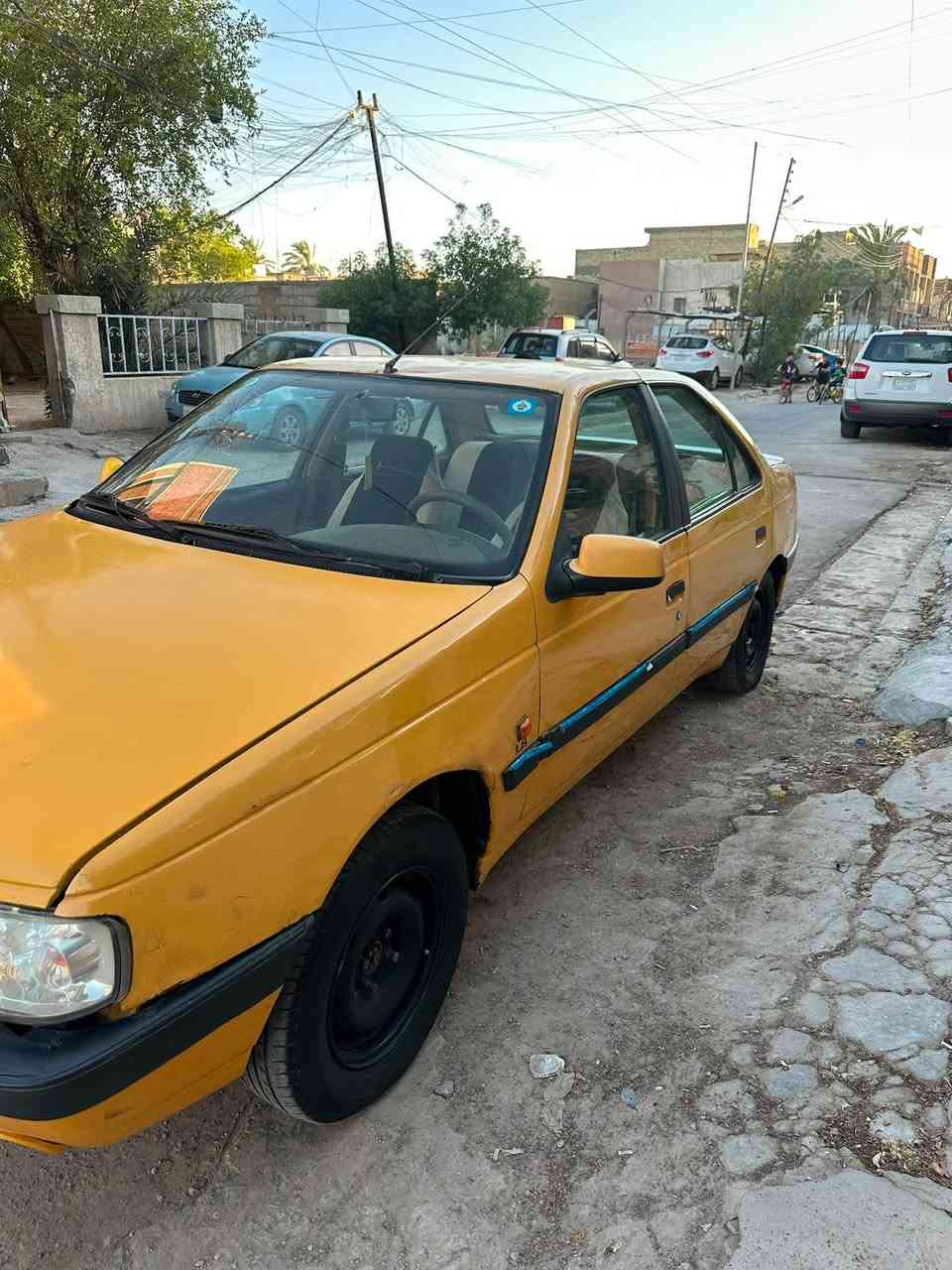 سلام عليكم بيجو لميس 405 موديل 2015
كير مكينه تايرات تبريد جديد مابيه نقص تحويل تاخذه مني ثاني يوم كبل للشارع السعر 36$ وبيه مجال بسيط مكاني الشعب 
***********
