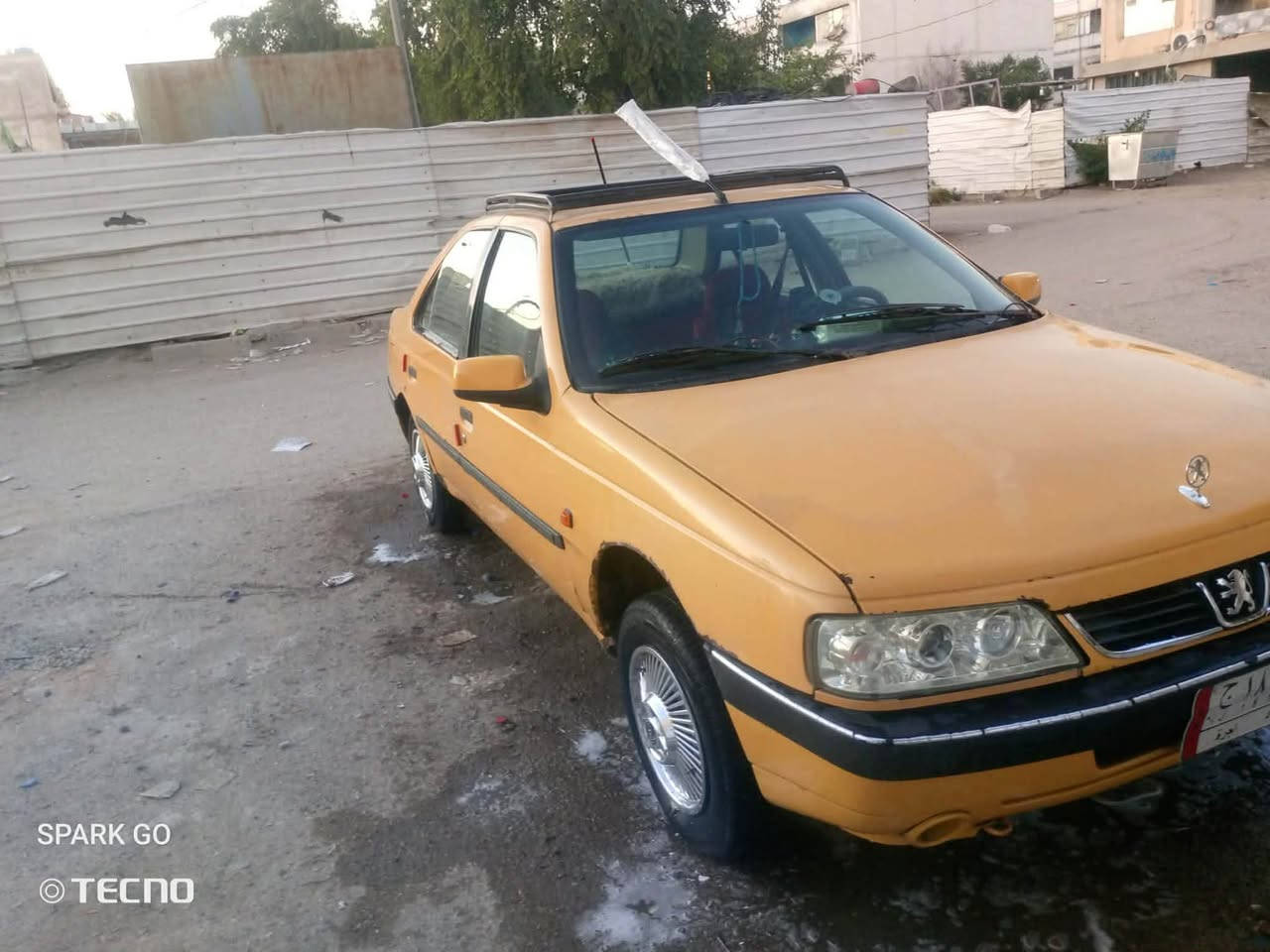 السلام عليكم ورحمة الله ، بيجو ٢٠١٢ السياره نظيفه وخير من الله
كير ومحرك فرنسي يعني تنكر سلف وتتوكل بيها على الله
مابيها نقوصات 
سعرها ١٥ ورقه وبيها مجال حك الجيه وما نختلف ان شاء الله 
مكاني بغداد البوعيثه
للتواصل واتساب : ***********
