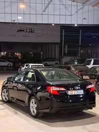 Toyota Camry مۆدێل:2012 مواسەفات:SEسلایت بۆیاخ: کلینەسەیارەکە  ٢ ئیربا...