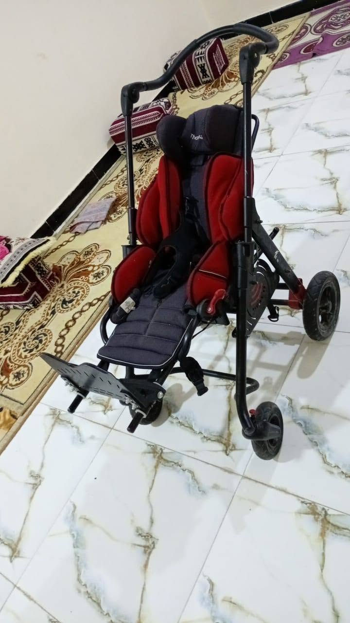 عربانه المانيه جديده نضيفه استعمال قليل اخت الجديده جميع المواصفات سعر 200 وبيهه مجال مكان الزبير
