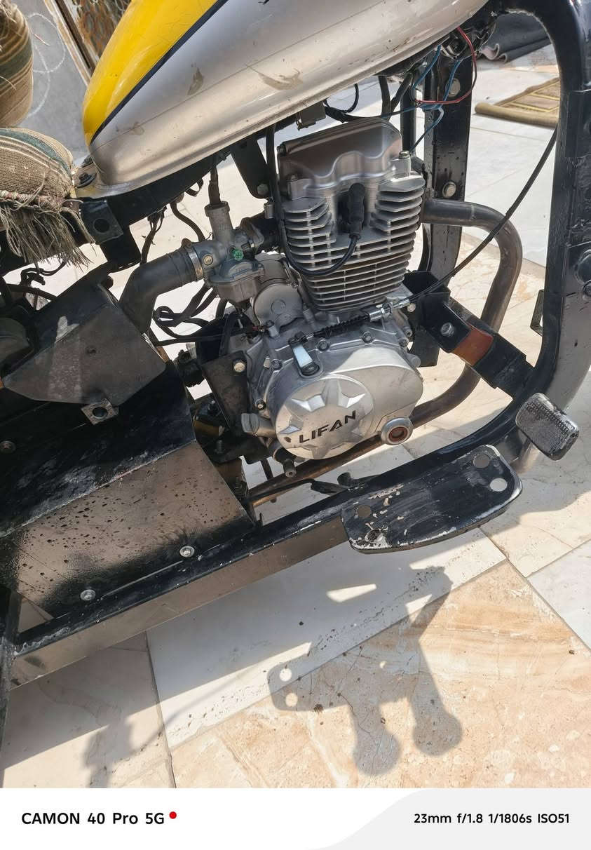 ستوته للبيع أوراق مديل 14 شاصي مكفول اكسن لطش محرك ميتين ما مفتوح سعر 1800 المكان بصره زبير رقمي***********
