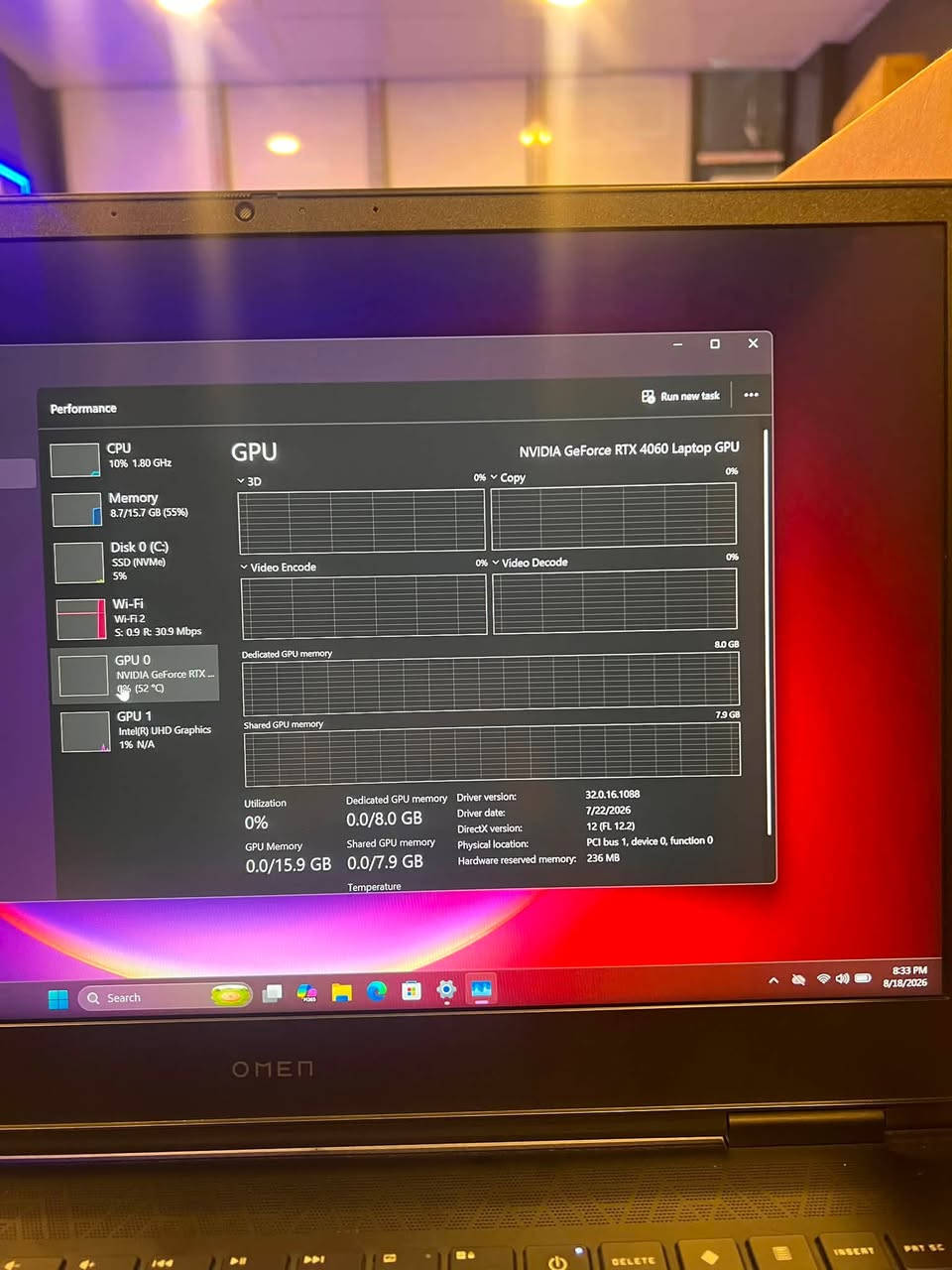 السعر: 1,600,000 🔒 قفل
رقم: *********** WhatsApp 

🔥 وحش الألعاب والإنتاجية HP Omen 16  ! 
🔥
إذا كنت تبحث عن الأداء الخارق، السرعة الفائقة، والشاشة الخرافية للألعاب، المونتاج، وبرامج الهندسة، فهذا اللابتوب هو الخيار المثالي لك! 🚀
💻 المواصفات الجبارة:
 المعالج (CPU): Intel Core i9-13900HX (أداء جبار للمهام الثقيلة)
 كرت الشاشة (GPU): NVIDIA RTX 4060 8GB (يشغل أثقل الألعاب والبرامج بكل سلاسة)
 الرامات (RAM): 16GB DDR5 (سرعة استجابة عالية جداً)
 التخزين (Storage): 1TB SSD NVMe (سعة كبيرة وفتح سريع للنظام والبرامج)
 الشاشة (Display): حجم 16 بوصة بدقة 2K وبتردد خيالي 240Hz (نقاوة سلاسة لا توصف في الحركة)
📌 ملاحظات الحالة:
 اللابتوب مستخدم بس نظيف جداً (بحالة الجديد) ومرفق مع الكارتون الأصلي الخاص به 📦✨
 الضمان: ضمان لمدة شهر لتبصم وتلعب وانت مطمن 🛡️

🛵 التوصيل: متوفر بسعر5،000 دينار فقط لكافة المحافظات / المناطق
