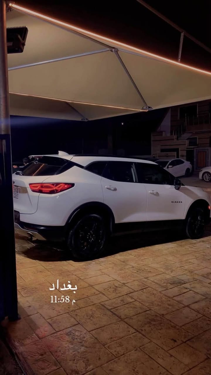 بلايزر • ٢٠٢٤ • حادث امامي