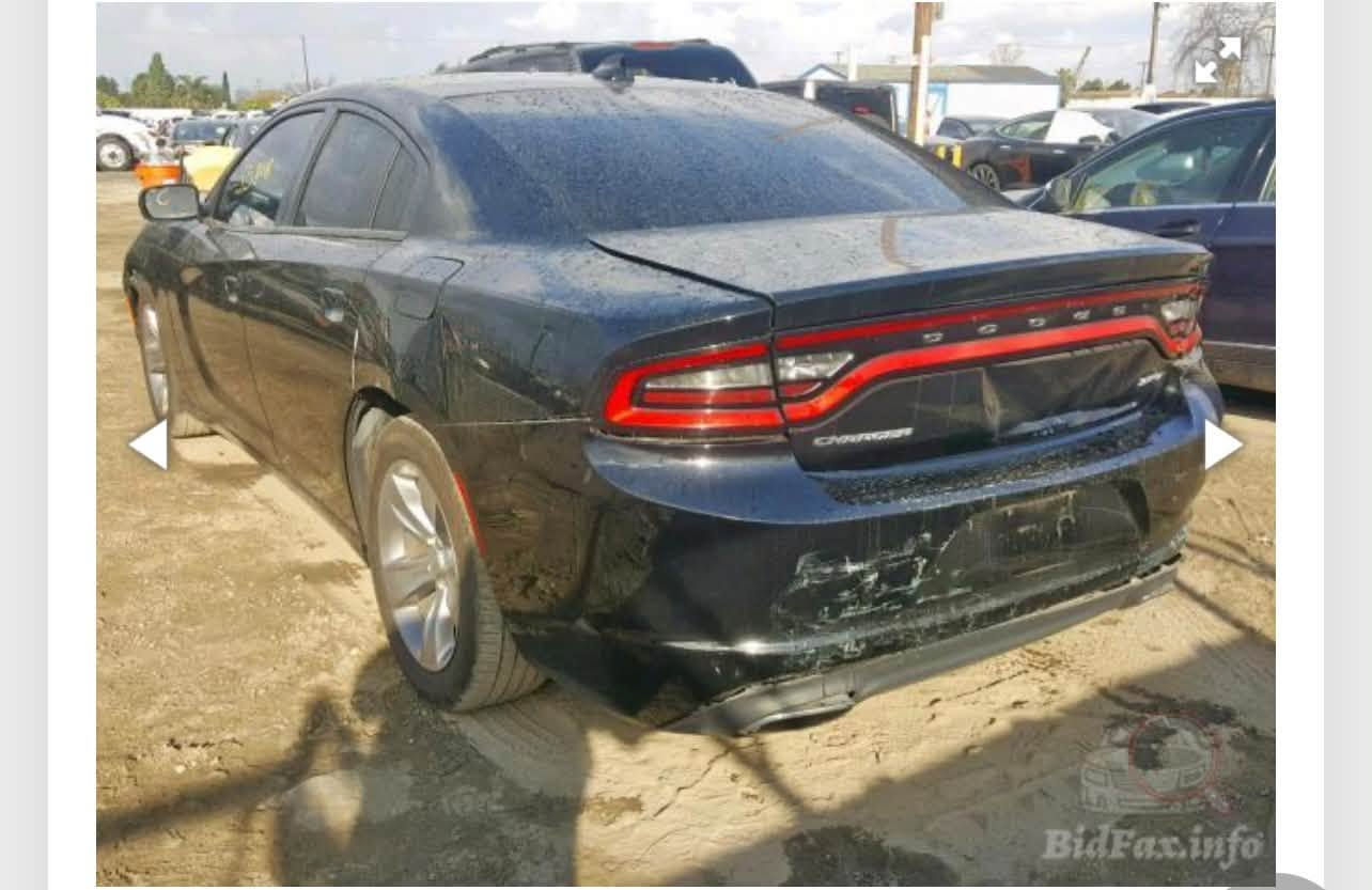 جارجر ٢٠١٧ للبيع
اللون اسود محدث اس ار تي
صدر محرك كير كله تمام 
حادثها مال امريكا مرفق بالمنشور
مرشوشه كلير من امريكا
ابيعها حزام عدا القمارة
نقصها تبريد الفريز فقط 
تايرات نص عمر
مكاني بغداد المشتل
***********

نص مكتوب في الصور:
- BidFax.info
- 30141039X