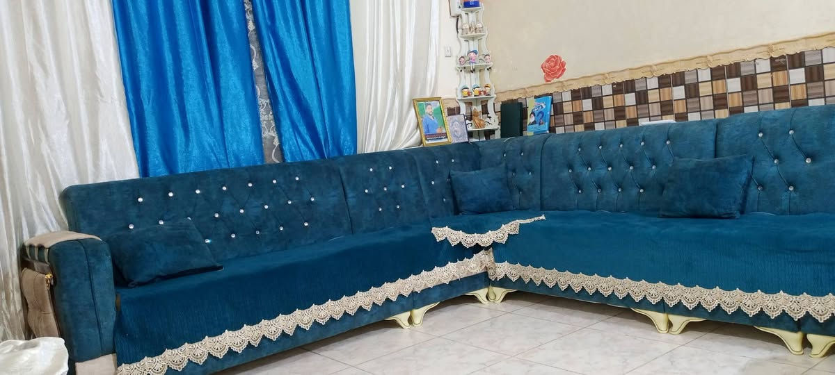 سلام عليكم تخم للبيع 12قطعه لون مميز وحلو تخم مكفول نضافه فول 100% المكان ناصريه قضاء الشطره الرقم ***********
