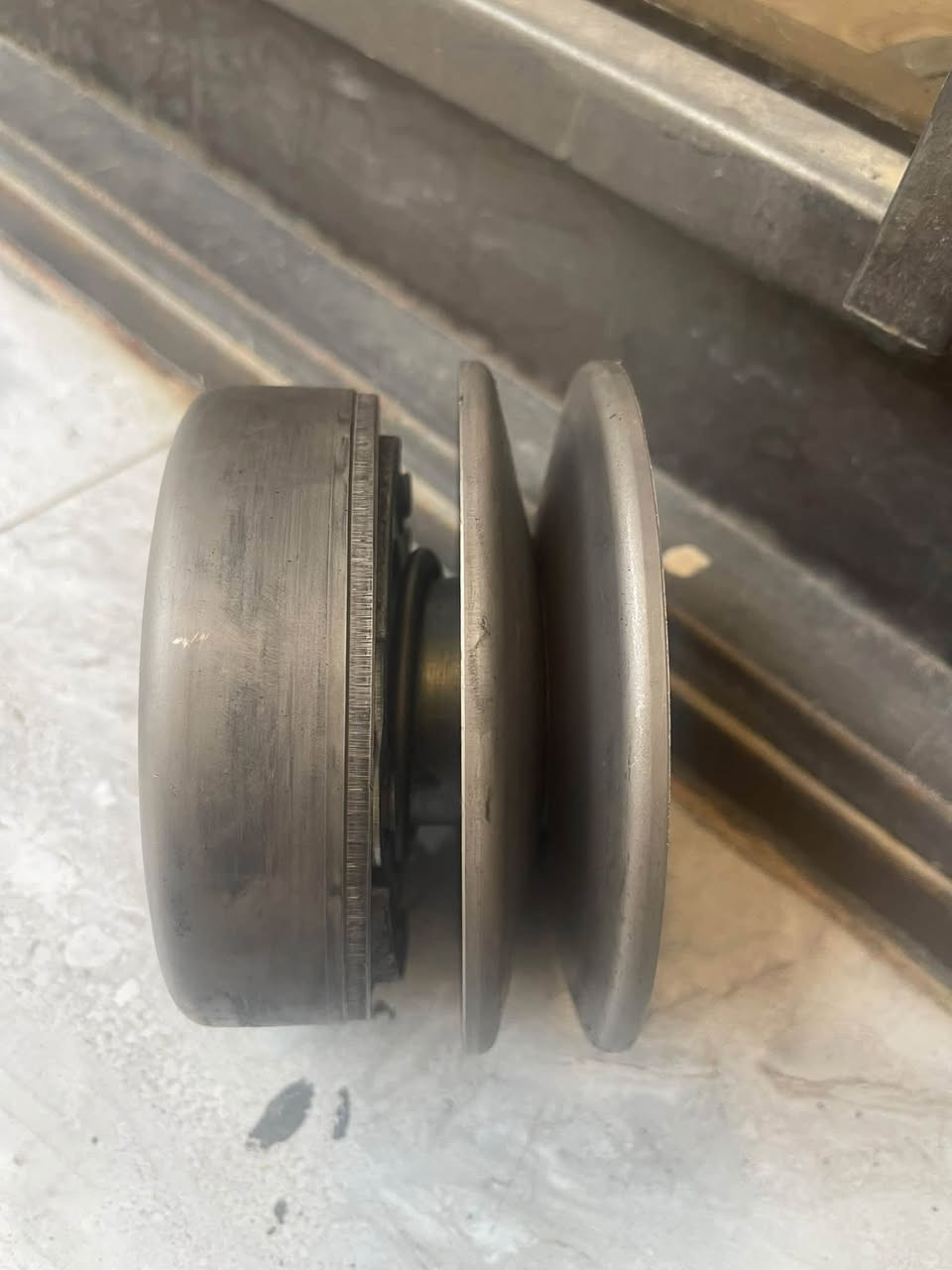 غراض متنوعة • أسعار متوفرة • واتساب فقط