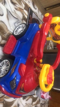 سيارة اطفال 🚗 للبيع نظيفة  العنوان بغداد العطيفية  للستفسار 0775648217...