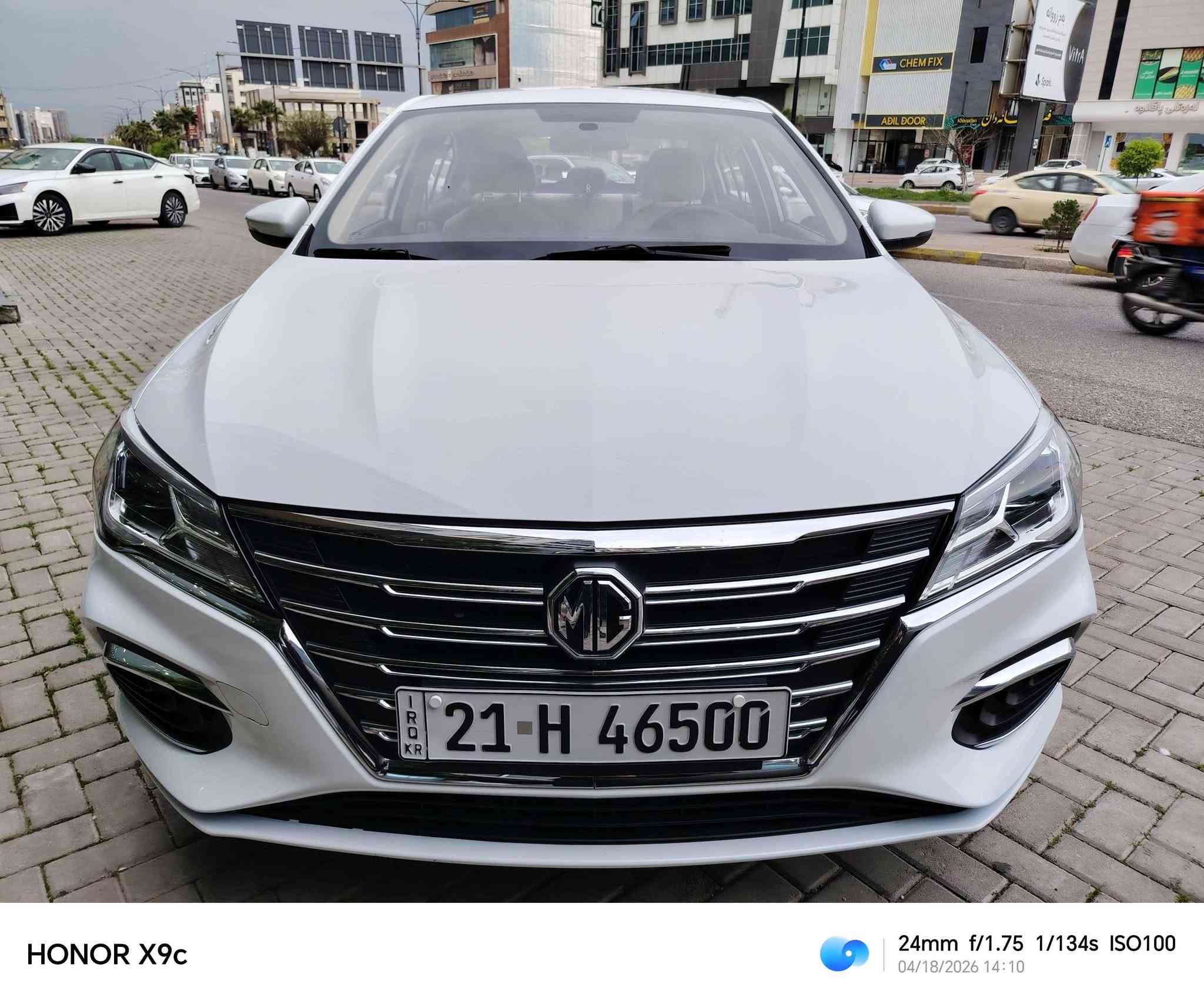 Mg5 2024 standard
 بۆیاخ : نیەتی 
ماوەی رۆشتن : 36،000
مواسەفات : 
4 جام کارەبا 
ناو کرێمی 
تەحدید سورعە 
لایت زینۆن 
شاشە ئایپاد گەورە 
کامێرە 
بۆیاخ تەنک 
Eco 
سوكان تەقەڵ 
کوشن تێگیراو 
گاعی سەردۆسە 
رۆنی مەکینەی تازە گۆراوە 
گێرو مەکینە و تەبرید بە شەرت 
سەیارەیەکی پاکو بێ مەسرەف
رەقەمی سەیارەکەی لەگەڵ نیە
رەقەمێکی ترت بۆ ئەبەسترێت
*********** السليمانية, العراق
