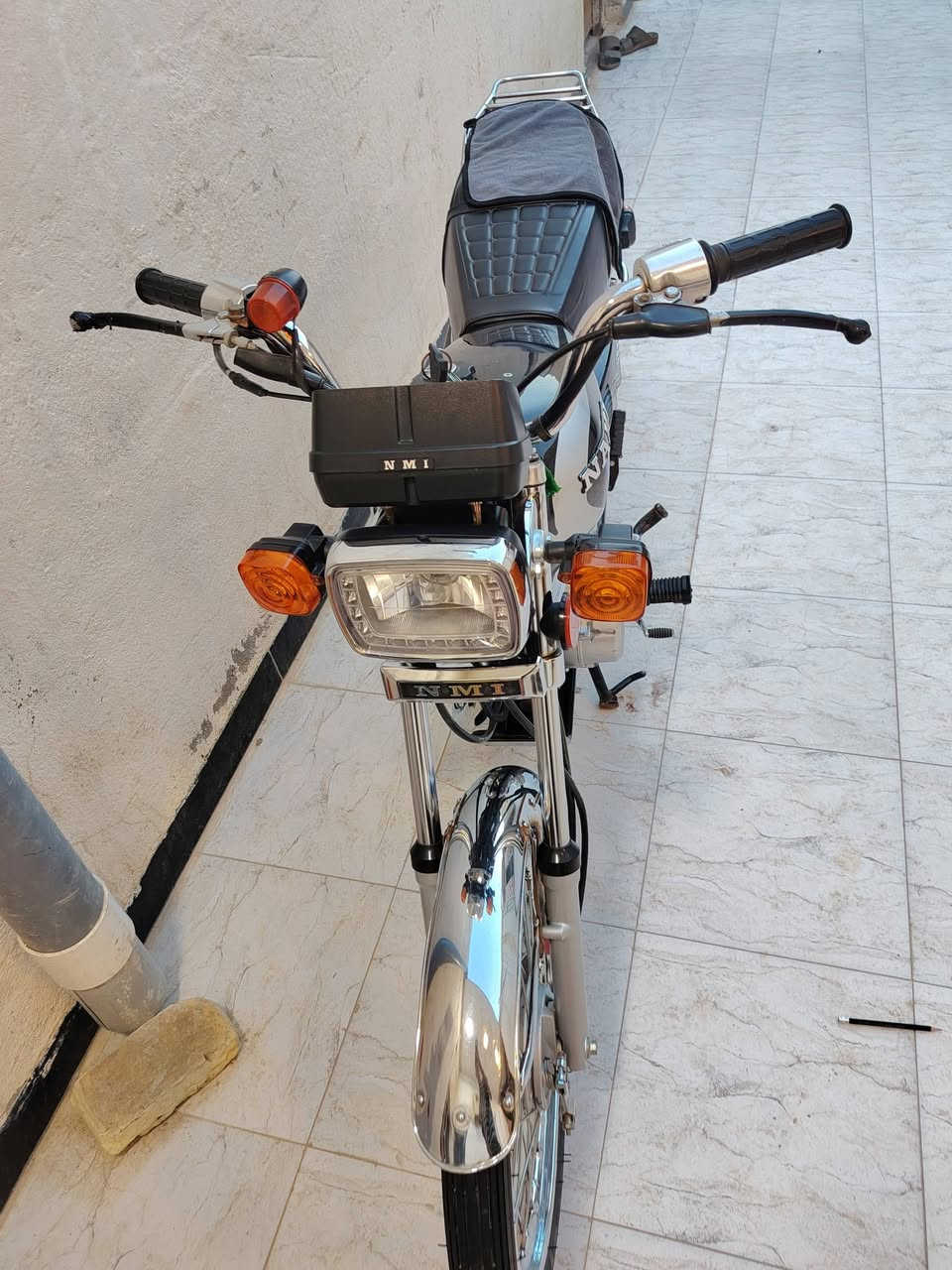 ياالله السلام عليكم نامه اصلي شلامجه 22 للبيع 
 اوراق كاملة الدراجه كفاله  ما مفتوح بيها برغي وما بيها شي تجاري من الويل للويل اصلي وحتى خبزه بيها سعرها 900 وياها بطل بانزين هديه 😂 
وهاذ رقمي وبخدمة الشراي ***********
