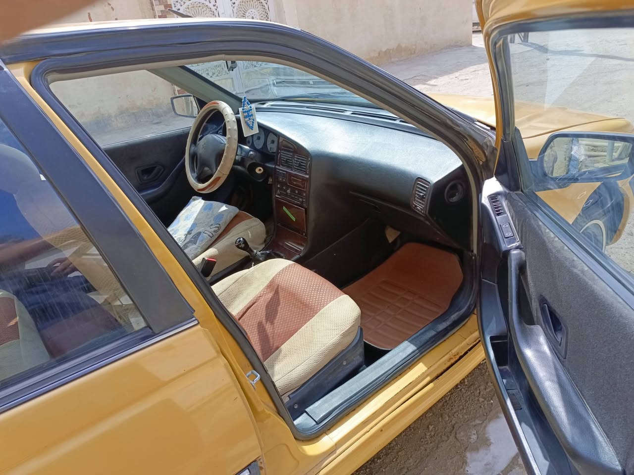 السلام عليكم بيجو بارص مديل١٢ سياره بعدهي بوضع الشركه رقم ذي قار نكليزي مصفره هيئة وغرمات تحويل شوكت ما يعجبك السعر ٣٢ للاستفسار ***********
