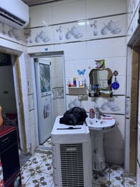 بيت للبيع • قرب سوق الأولى • موقع غير محدد