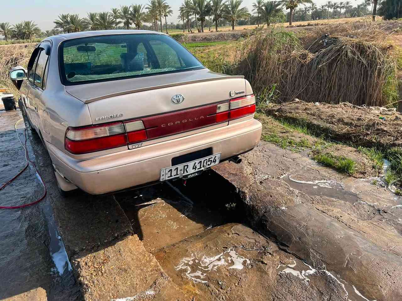 كورلاللبيع لون ذهبي موديل 1993تخم تاير كير محرك سياره نظيفه للاستفسار الاتصال على رقم ***********
