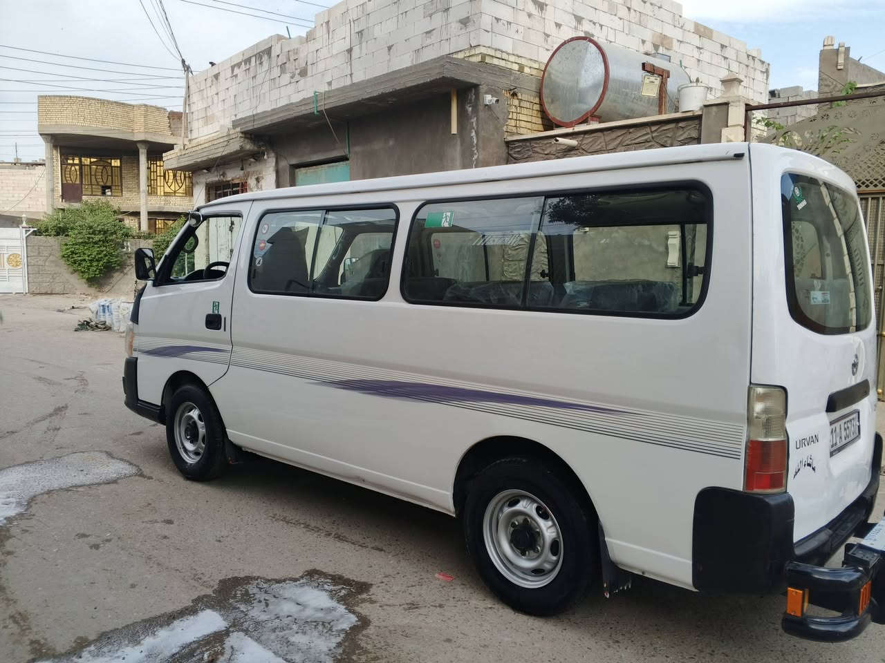 نيسان يورفان • ٢٠١٢ • بيه صبغ