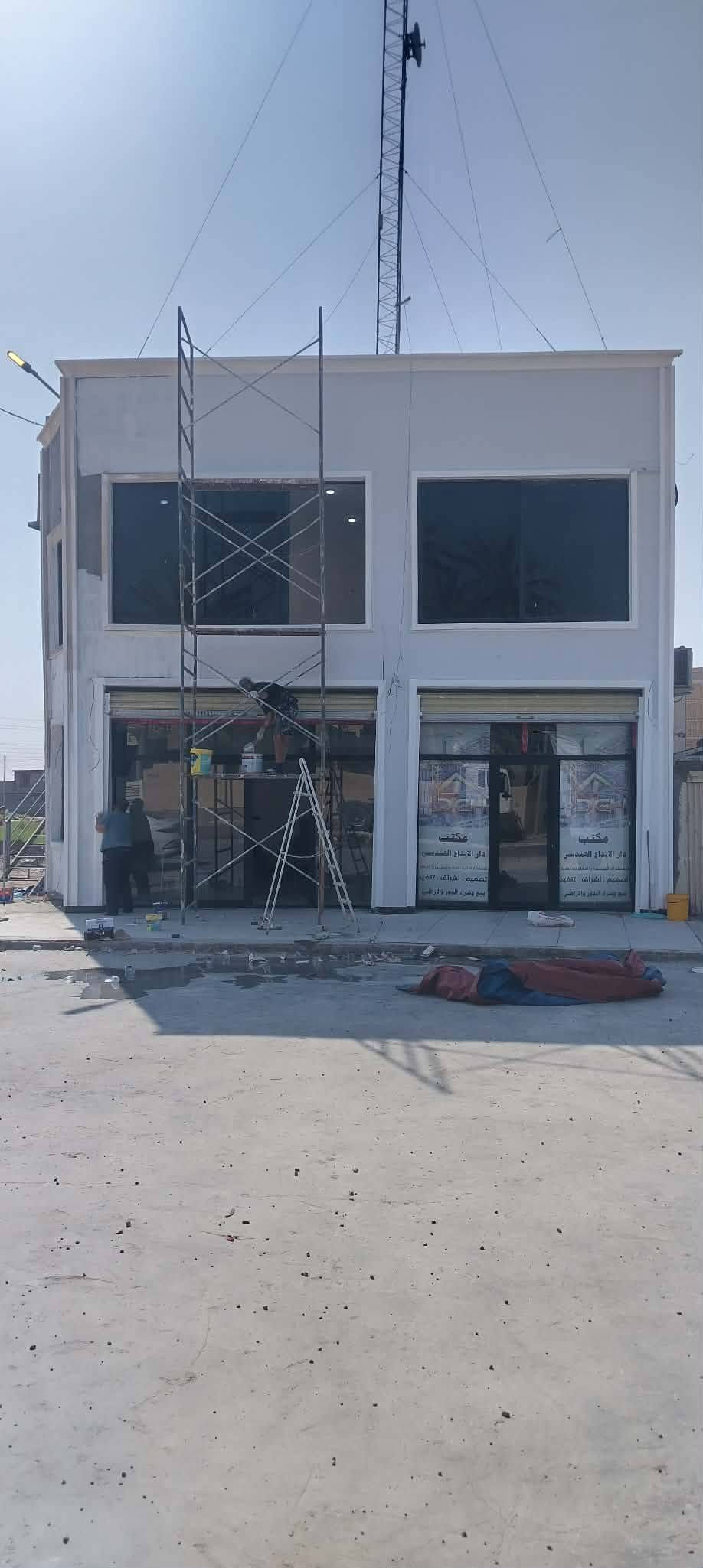 سلام عليكم ورحمه الله وبركاته
صبغ وديكورات كافه داخلي خارجي وبأسعار مناسبة 
مستعدون للعمل في كافه المناطق ***********
