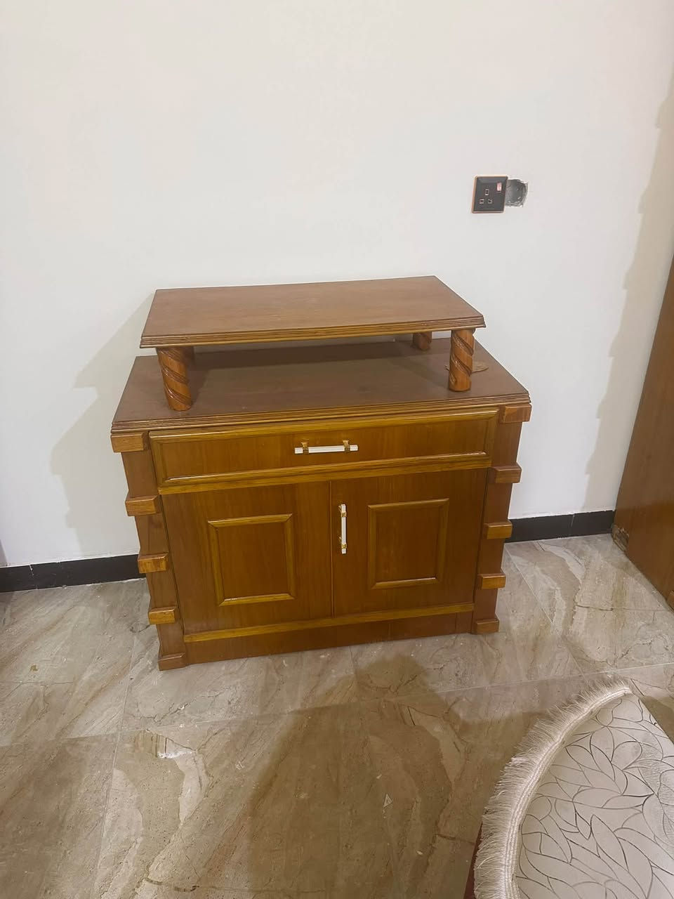 غرفه للبيع غير مستخدمه تفاصيل اكثر شراي ***********
او خاص
