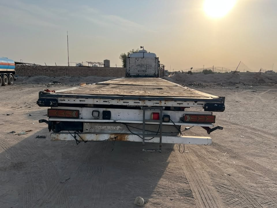 سكانيا موديل 2000 محرك انجكتر رقم أربيل قلاب ثلاث لوحات   سنوية منتهية راس وعربانة ب115$ وبيها مجال  مكاني البصرة ***********
