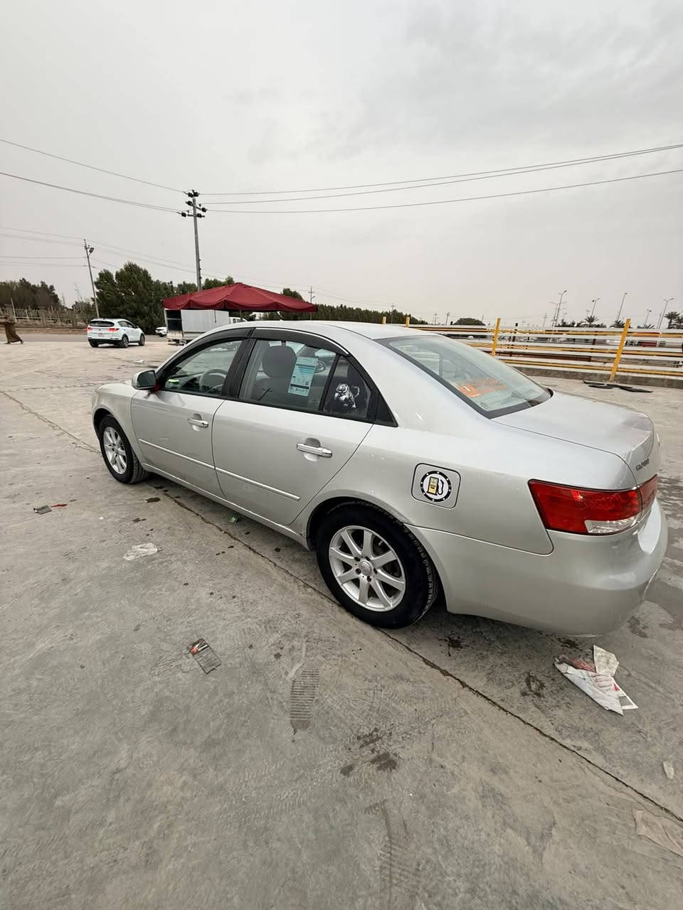 السلام عليكم اخوان
للبيع سوناتا خليجي موديل 2006 لون سلفري سنويه بأسمي لغاية 2027 مكينه 2400 وكير مكفولات تبريد وحداديه وتخم تاير خير من الله بيها صبغ الچاملغات الامايه اثر جراد السونار موجود داخل السيارة كلش نظيف شاشه جديدة سعرها 95 ورقه بيها مجال بسيط رقم الاتصال 
*********** بابل المسيب
