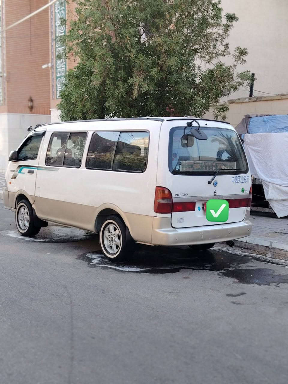 سلام عليكم لبيع موديل 2002 باقي التفاصيل اتصل وتدلل ***********
