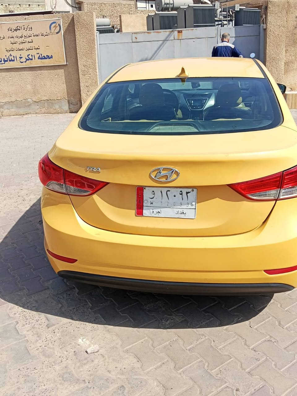 سلام عليكم الانترا موديل 13 امريكي مكينه 1800 دوش كير مكينه تبريد تتفة صدر جددد مكينه ممفتوح ولا كير سفاري دوشمه سياره صبغه اولى جديده كلش نظيفه تخم تاير جديد رقم بغداد مشروع وطني مصفره هيه وغرامات سياره مكفوله لغد شاصي تكم قماره حوض سياره أحله من لصور ليبل واحد بدون تبديل سياره جاهزة المكان الكرخ عطيفيه قرب جامع براثا السعر 100 وبيها مجال وكلشي اكو بسوك سياره جديده الرقم *********** ولحد يعلق ويكسر بحلال لعالم
