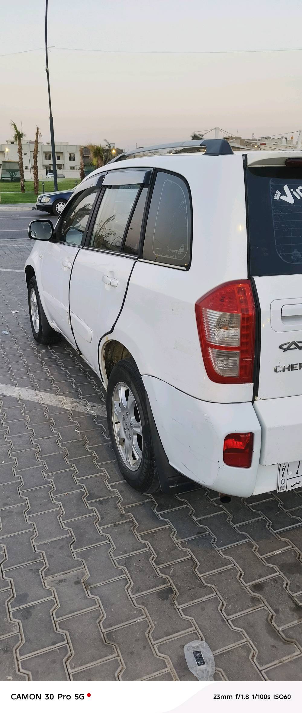 السلام عليكم 
شيري تيكو 13للبيع
السياره جاهزه كير مكينه 1800تبريد شاشه ايباد بصمه تحكم ستيرن حد اديه الصدر وفريم ممه هسه مبدلهن سياره حلوه تجي وتشوف بعينك العنوان بصره دور الضباط
 ***********
اخوان شرط التحويل بعد البيع 
السعر45 وبيها مجال السنويه
28مكينه مفتوحه بس شغل راقي وطلع بها لزيارة