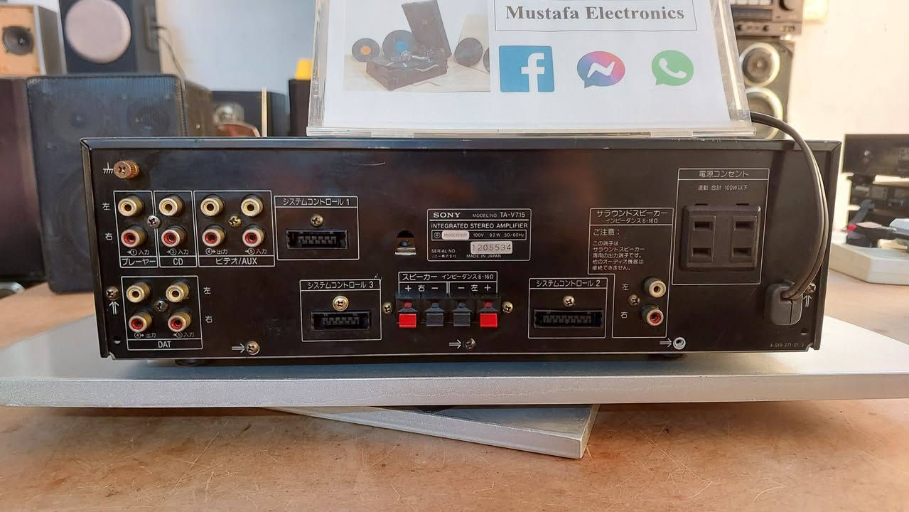 أمبليفاير SONY V715 انيق و نقي و نظيف جدا ..
السلام عليكم.. عرض #2026126 
أمبليفاير سوني موديل 715  بلادي, كهرباء 110v 
السعر اكيد مناسب للطيبين
مع التقدير.. توصيل موجود كل محافظات العراق ⚘️

Mustafa Electronics 
Audio , Video & Electronics
Whatsapp: ***********
