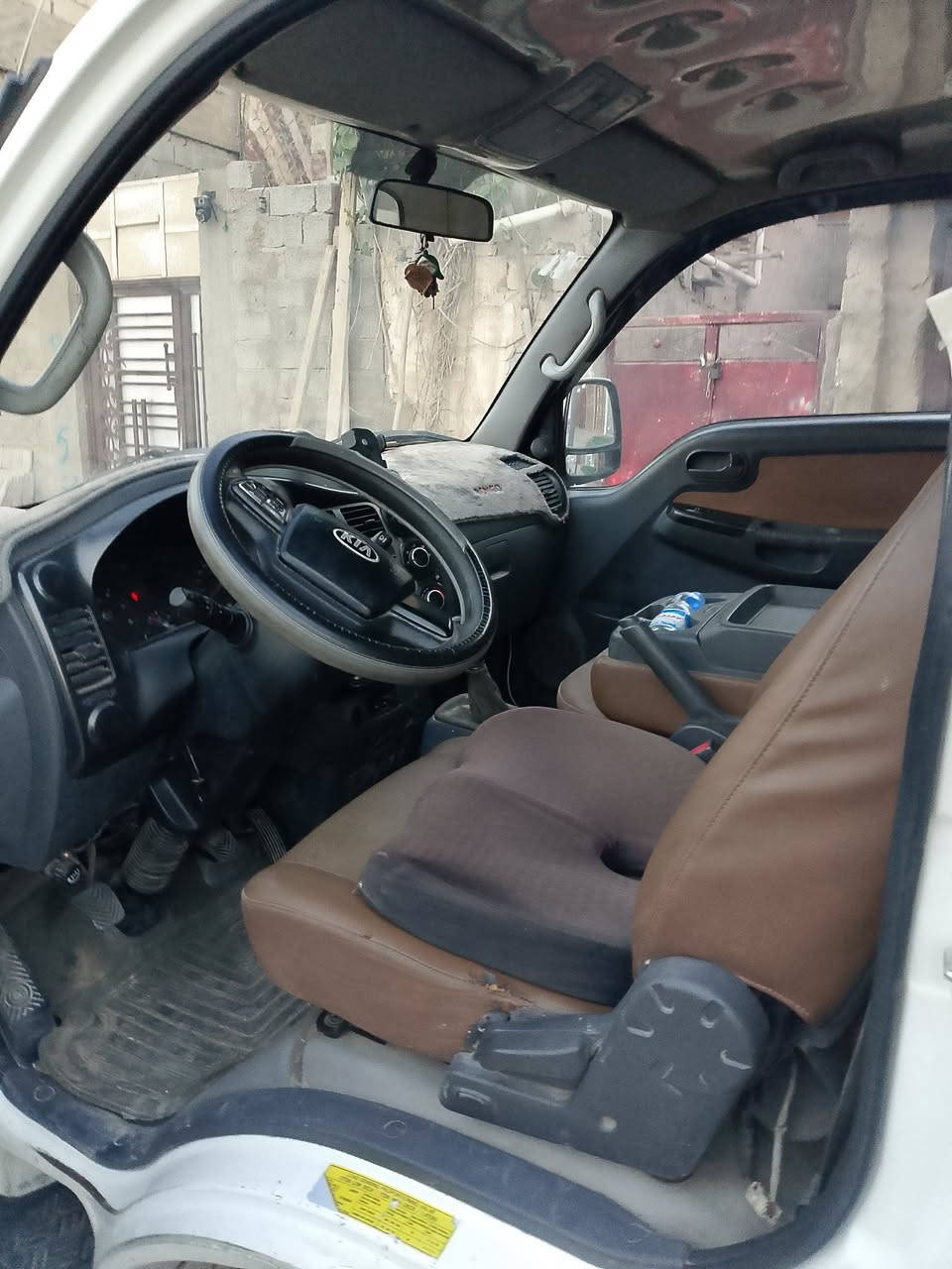 السلام عليكم كيا فحل مديل 20 مفتوح ماشي 170/رقم بغداد سنويه ل30/ بسمي كفاله عامه بيه طخه خفيف بل بنيد واضحه محجر تفصال جاملغات خلفيه تفصال مغلون صدوق عده تفصال درع تخم تاير لاسه تركي امامي خلفي حته السبيرات جدد مكاني كربلاء السعر 160/ وبيه مجال ***********
