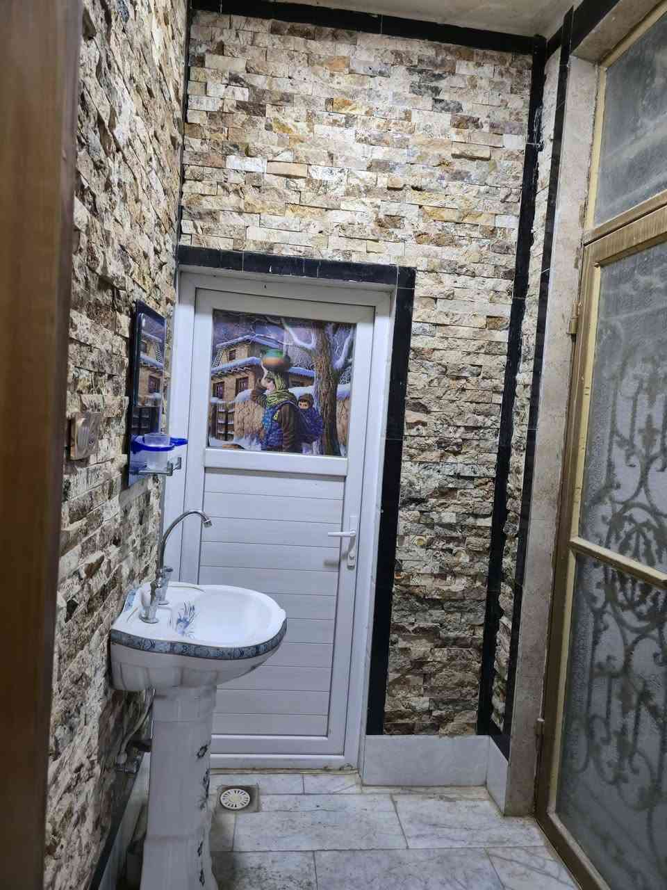 دار للبيع 143 متر حي ميسان قطاع 15 طابو صرف
بناء درجة إولى طابقين مسلح (جناي ) عرض الشارع 10

الطابق الأول / غرفة وصالة وأستقبال ومطبخ وصحيات داخلية وخارجية
الطابق الثاني / 3 غرف نوم وصالة

السعر 230 مع المجال. ....D

للأستفسار *********** واتساب أيضاً موجود
