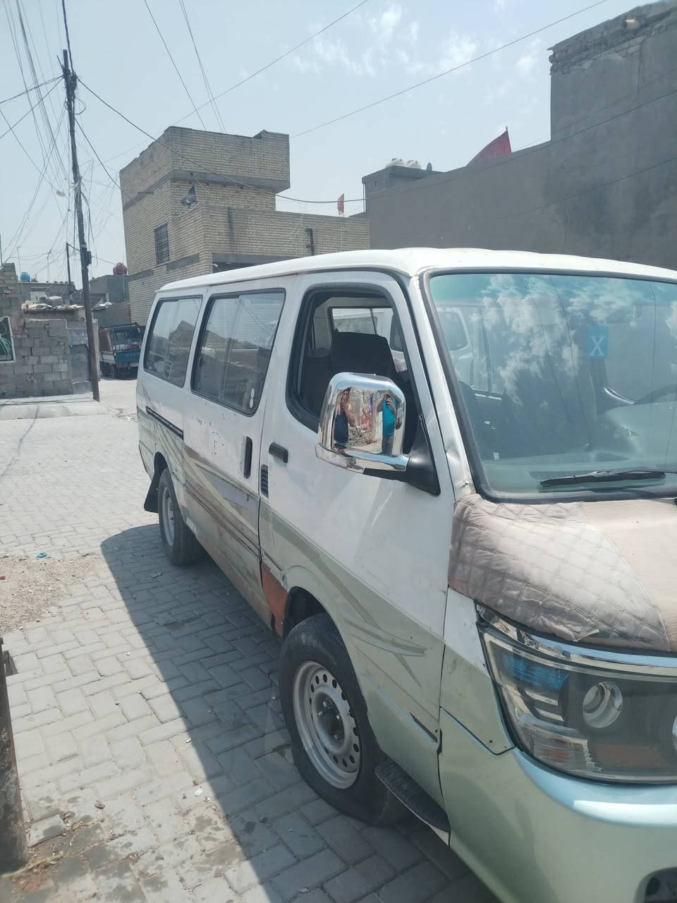 جنبي موديل ١٠ للبيع سياره حلوه جاهزه مكينه كير اكسل مكفول مكاني سياره مدينه سعره ٢٨  بيه مجال رقم  ***********
