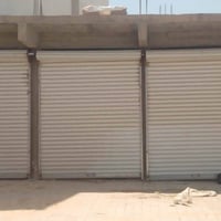 محلات ودرج • ١٠×١٩ • شارع المحكمة