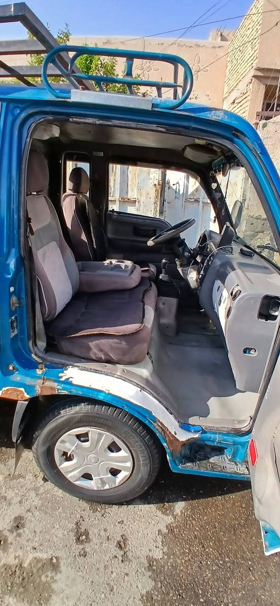 كيا فونتيره للبيع رقم ديالى موديل ٩٨ كيا جاهزه من كلشي بس بيها الشاصى مفطوره ومسوي باجاج مضبوط السياره بسمي رقم شاصى واضح اتصل واتدلل ***********
