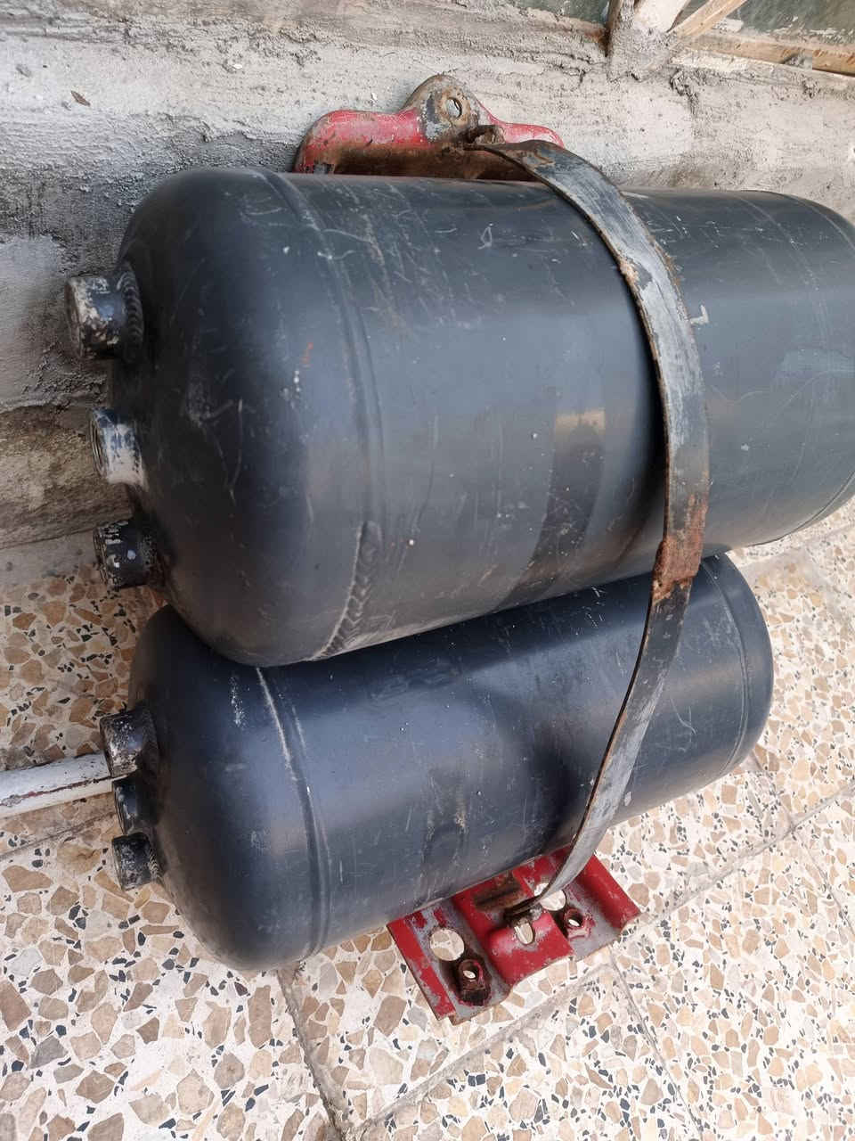 للبيع ابطاله هوه فافون هنه وقاعدتهن 
مكان نجف ***********
