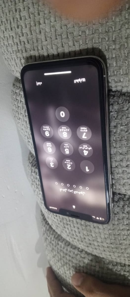 ايفون اكس عادي مبدل شاشه بطاريه 100 فيس ابدي واكف تلفون يخبل زلغ مابيه ذاكره 256 تلفونكلش نضيف سعره 140ببه مجال قليل حك جيه فقط بصرة بهادريه ع فوك ***********
