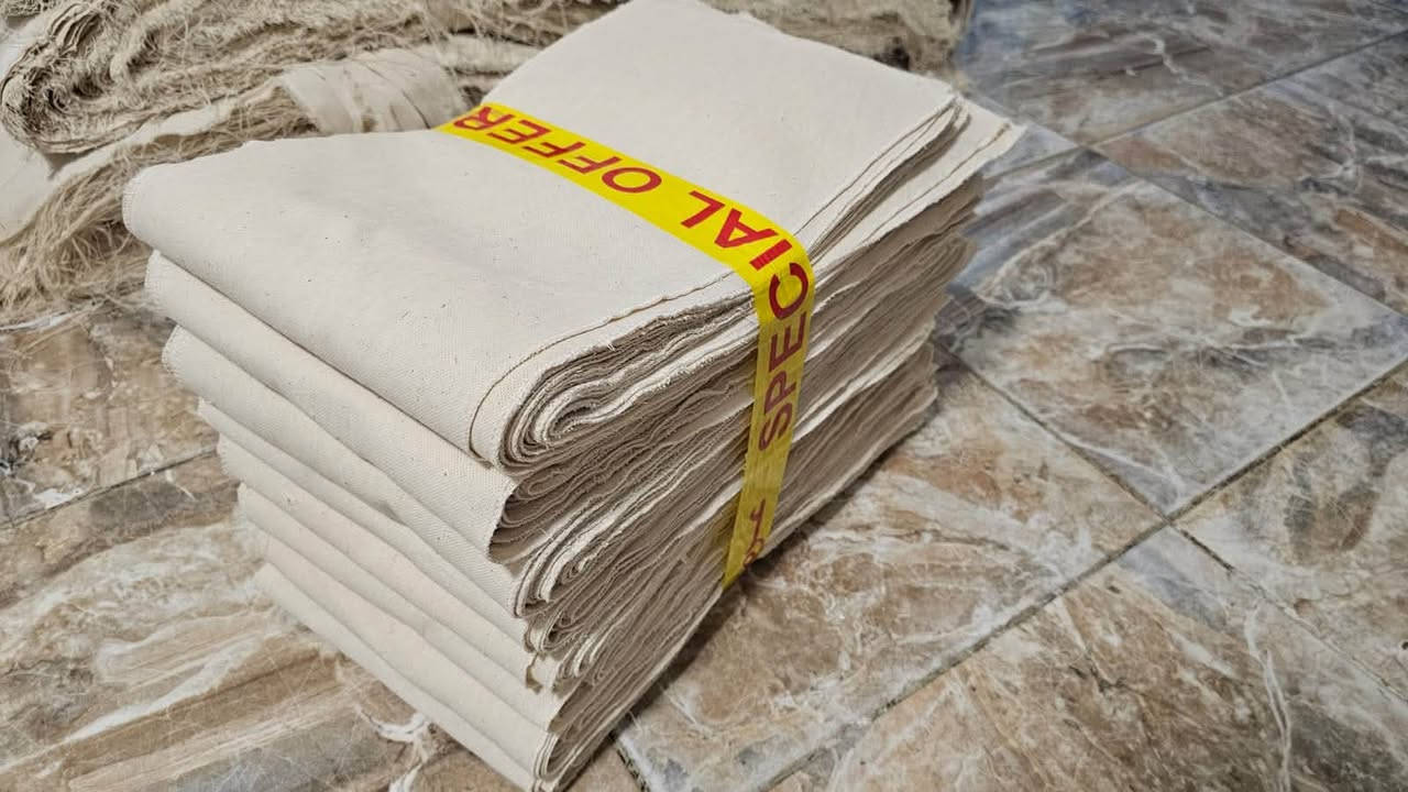 بسم الله الرحمن الرحيم
لدينا خاميات نوع كتيم ابيض وألوان خامه قطنيه 
روسي ابيض قياس ستندر والخاص مع خدمة توصيل المجاني 
للطلب الاتصال على الرقم التالي 
‏***********

