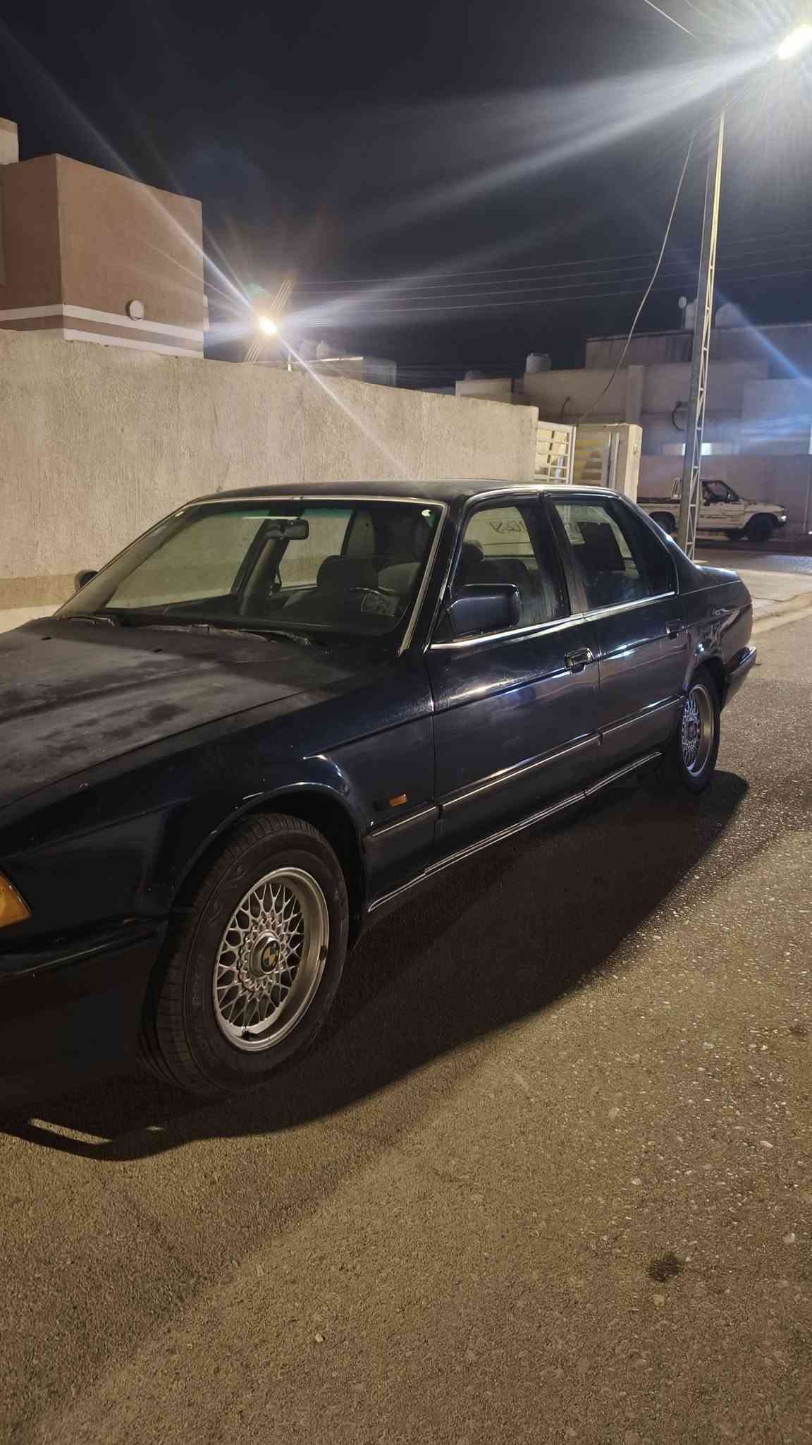 بي إم دبليو ٧٣٥ • موديل ٨٧ • رقم كربلاء